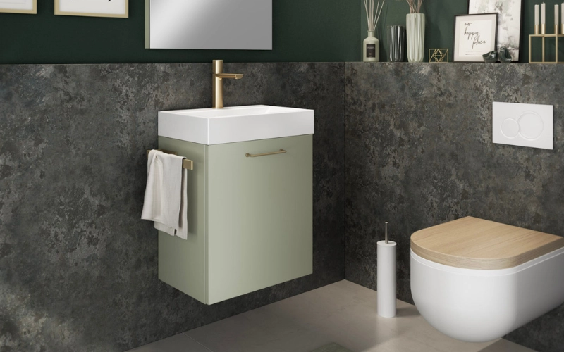 meuble vasque suspendu compact avec matériaux faciles à entretenir